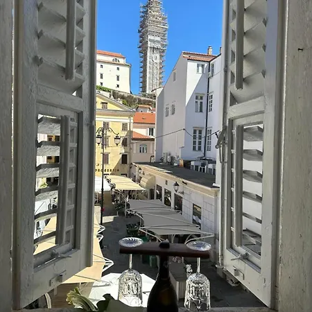 Lux Sea Appt * Piran